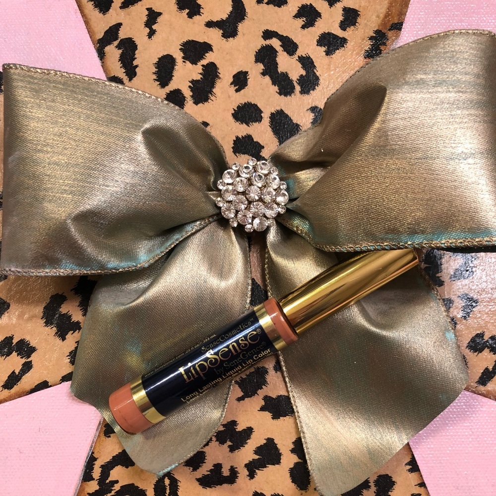 LipSense💄